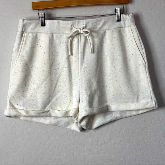 Elodie Woman’s Sz XL Drawstring Waist Cuffed Shorts NWOT Confetti Print - Picture 1 of 6